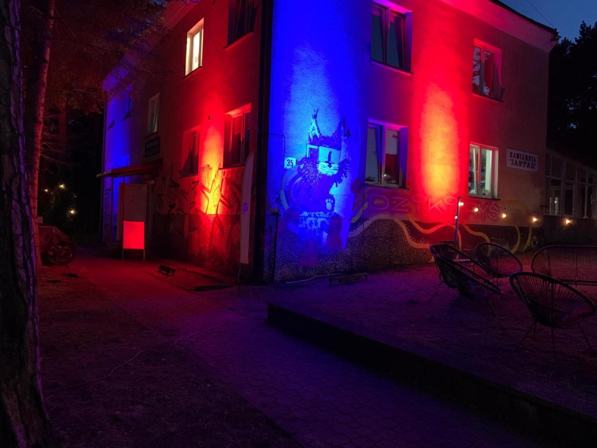 Przyczepy Kempingowe Vip - Osrodek Na Klifie Village - Hel Helska 11 Eksteriør bilde
