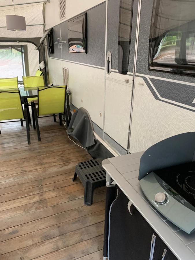 Przyczepy Kempingowe Vip - Osrodek Na Klifie Village - Hel Helska 11 Eksteriør bilde